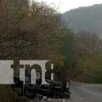 Vuelco de camioneta deja varios lesionados en Jinotega Foto: Vuelco de camioneta deja varios lesionados en Jinotega / TN8