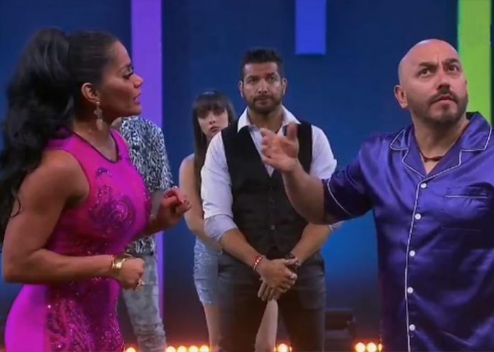 1 Lupillo Rivera amenaza con demandar a Maripily, Romeh y Ariadna