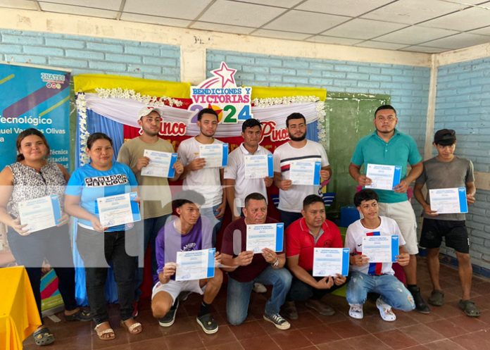 1 Foto: Jóvenes y adultos de Chinandega reciben cursos para emprender y prosperar/TN8