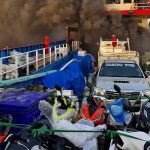 Terror en las aguas: Ferry con casi 100 pasajeros se incendia en Tailandia Se incendia un ferry con casi 100 pasajeros en Tailandia