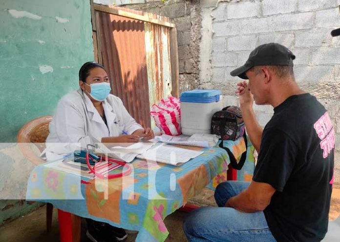 Atención gratuita en el barrio Héroes y Mártires