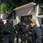 ALBA-TCP condena incidente en la sede diplomática de México en Quito Policía de Ecuador irrumpe en la Embajada