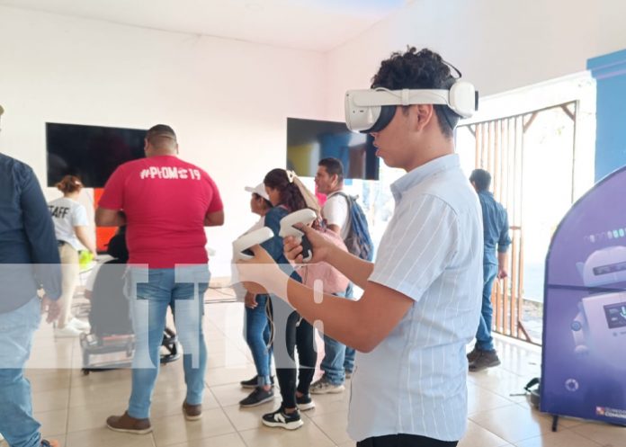 1 Foto: Pasión y adrenalina se vivió en el Centro Cultural Julián Roque tras tarde de Videojuegos / TN8