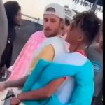 Derrochando amor: Justin Bieber y Jaden Smith se dan tierno beso en Coachella Justin Bieber y Jaden Smith se dan tierno beso en Coachella