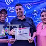 Granada aplaude la labor de sus comunicadores en pro de la paz