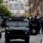 París: «Desquiciado» es arrestado por amenaza de Inmolación en Consulado de Irán Foto: Tensión en las calles de París /cortesía