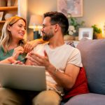 Foto: El arte del romance en la era de la Inteligencia Artificial: Tácticas para una cita perfecta / Cortesía