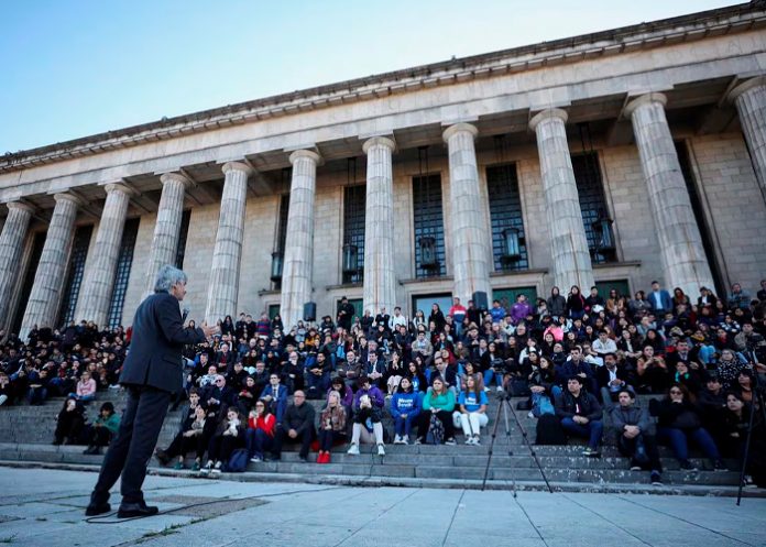 1 Foto: Universidad de Buenos Aires alza la voz /cortesía
