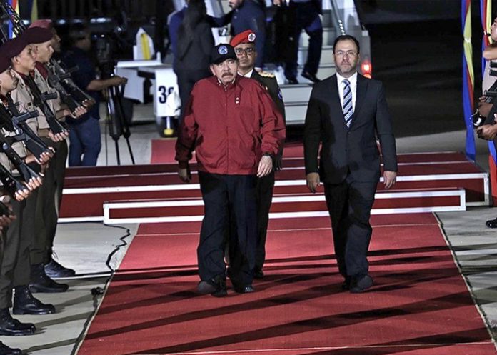 Presidente Daniel Ortega llega a Venezuela para participar en la XXIII Cumbre del ALBA-TCP