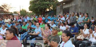 Foto: Cantata revolucionaria y caminata de las velas en León por Héroes y Mártires/TN8