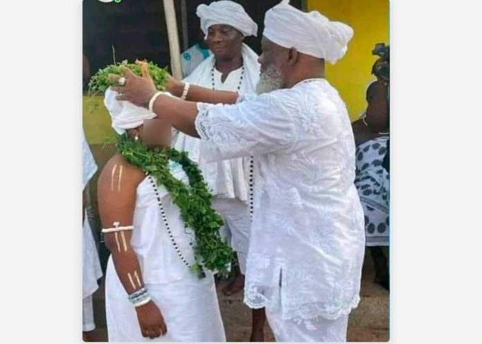 Matrimonio de un líder religioso causa indignación en Ghana 