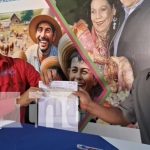 Programa ‘Adelante’ impulsa la economía de Carazo con entrega de créditos Emprendedores de Carazo reciben impulso económico