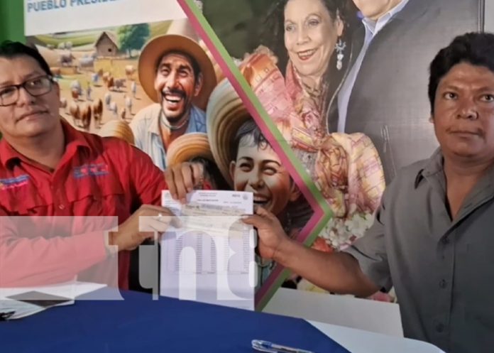 Emprendedores de Carazo reciben impulso económico