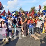 Foto: Jóvenes y adolescentes participan en recorrido histórico en el monumento de la Alfabetización/TN8