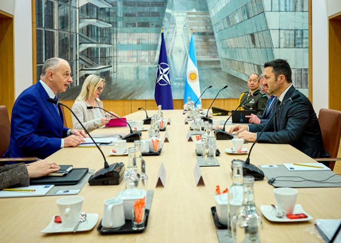 2 Foto: Argentina ante la OTAN /cortesía