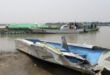Foto: Al menos 19 fallecidos tras naufragio en el río M'Poko / Cortesía