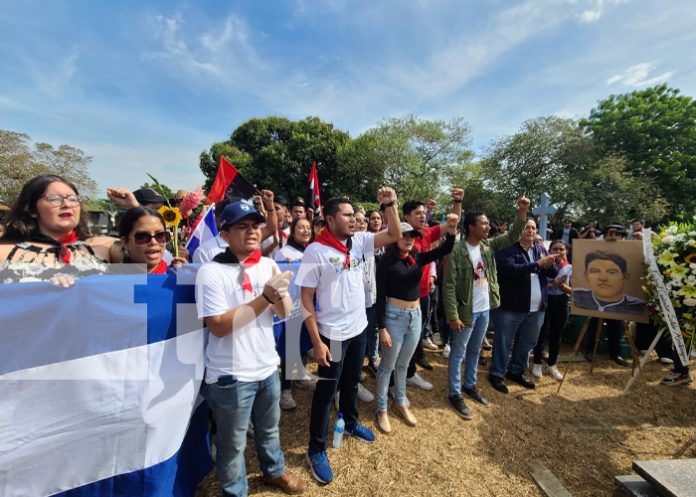 Foto: A 25 años del paso a la inmortalidad de Roberto González