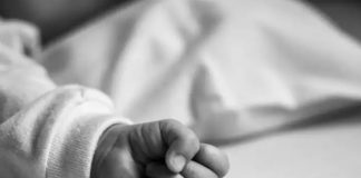 La bebé que resucitó durante su funeral en Paraguay, finalmente murió en un hospital