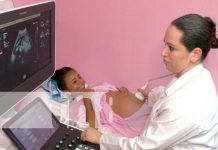 Foto: Valentina y su bebita fuera de peligro: Cirugía fetal exitosa / TN8