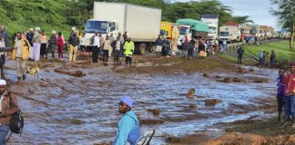 Más de 40 muertos en Kenia tras la ruptura de una represa