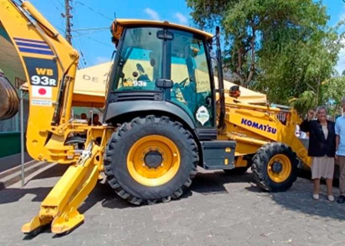 Más progreso: Japón dona retroexcavadora a la Alcaldía de San Rafael del Norte, Jinotega