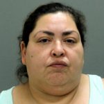 Mujer de EE.UU. es condenada por asesinar a embarazada y robarle su bebé Condena de 50 años tras asesinar a embarazada