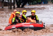 Tres muertos y 11 desaparecidos tras lluvias en China