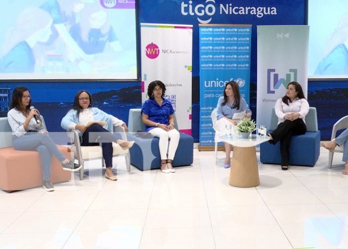 Foto: Tigo Nicaragua y otras organizaciones celebran el Día Internacional de las Niñas en las TIC / TN8