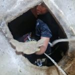 Bebé es rescatado de una fosa séptica en El Salvador