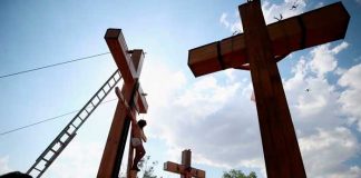 Jesús se baja de la cruz
