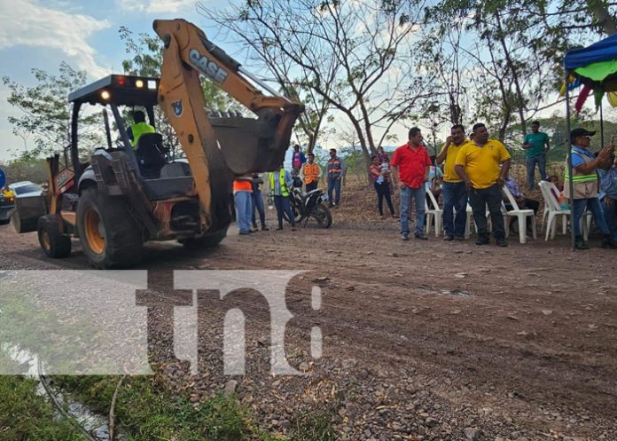 Foto: Autoridades inician 4 km más del tramo carretero de Juigalpa hacia Puerto Díaz, Chontales/TN8