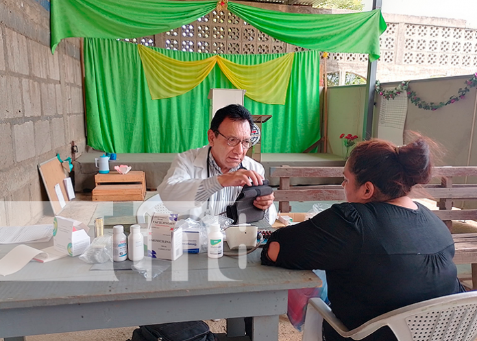 Brigadas médicas visitan el Barrio Willian Galeano