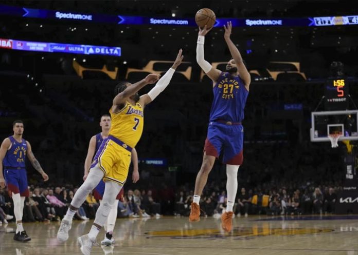 Denver Nuggets 3-0 sobre Lakers