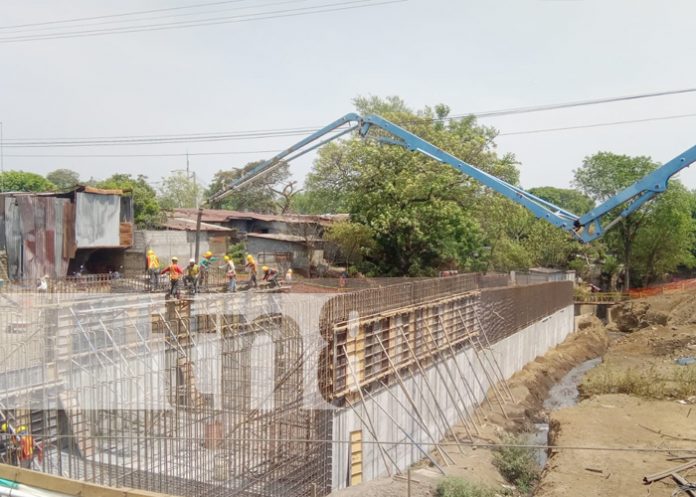 Avance del 40 al 48% en el proyecto de revestimiento del cauce El Arroyo