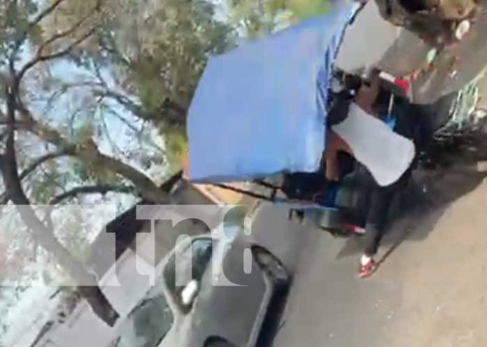 Foto: Caponera en descontrol en una calle de Managua / TN8