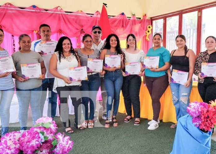 Foto: Negocios creativos de Ocotal reciben reconocimientos / TN8