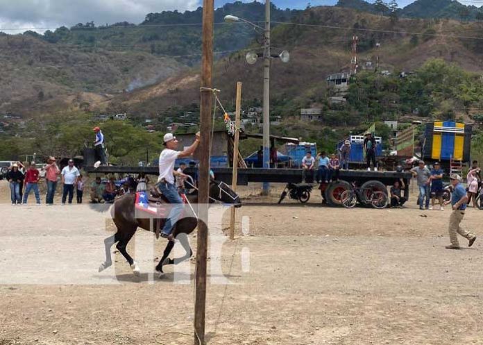 jino-cruz-3 Foto: Fiestas en honor a la Cruz en Jinotega / TN8