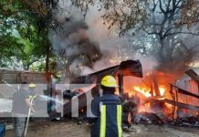 El viento y una candela, infortunio que provocó incendio en Ciudad Belén Foto: Incendio en Ciudad Belén, Managua / TN8
