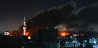 Foto:Genocidio en medio de la noche de Rafah/Cortesía