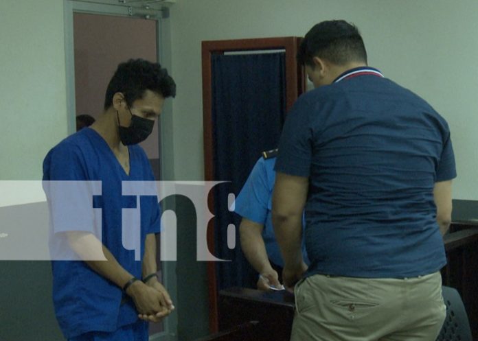 1 Sentado en el banquillo de los acusados en Managua