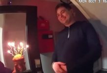 ¡Sorpresa! Llamó a emergencias de la policía porque se sentía solo en su cumpleaños Llamó a emergencias de la policía porque se sentía solo en su cumpleaños