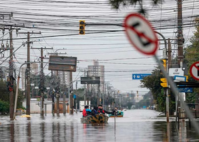 1 Inundaciones en Uruguay desplazan a unas 3.000 personas