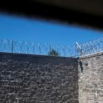 Embestida mortal: Furgón penitenciario atacado en Francia