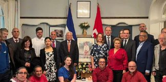 Llenos de orgullo ofrecen en Bélgica un homenaje al General de Hombres y Mujeres libres