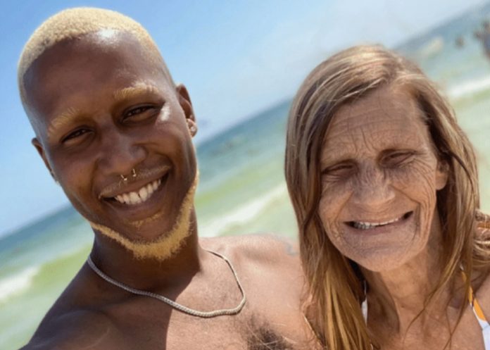 Mujer de 61 desea ser madre junto a su novio de 24 años Mujer de 61 desea ser madre junto a su novio de 24 años