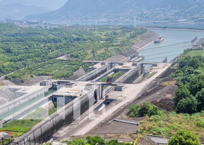 Las Tres Gargantas, una poderosa estructura de China
