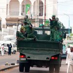 Caos en Nigeria: Sujetos armados matan a 8 personas y secuestran a 150 Al menos 8 muertos y 150 personas secuestradas en Nigeria