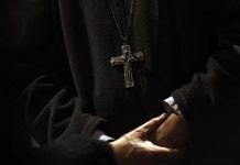 Degenerado sacerdote abusa de una pequeña de 10 años en Argentina Sentencian a un sacerdote de Argentina