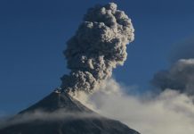 Entra en erupción un volcán en el este de Indonesia