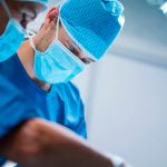 Hombre sobrevive a un accidente en el que casi «se vuela la cabeza» Foto: Hombre lucha por su vida /cortesía